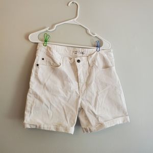 Riders by Lee white shorts spring summer vacation capsule wardrobe